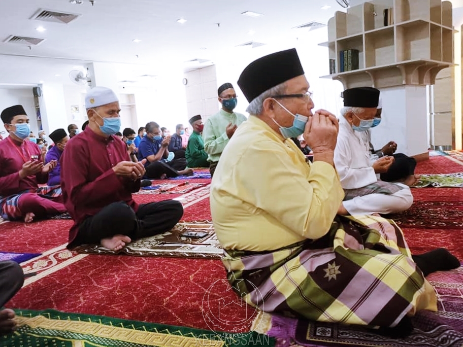 Doa Antara Dua Khutbah Jumaat Berdoa untuk kaum muslimin